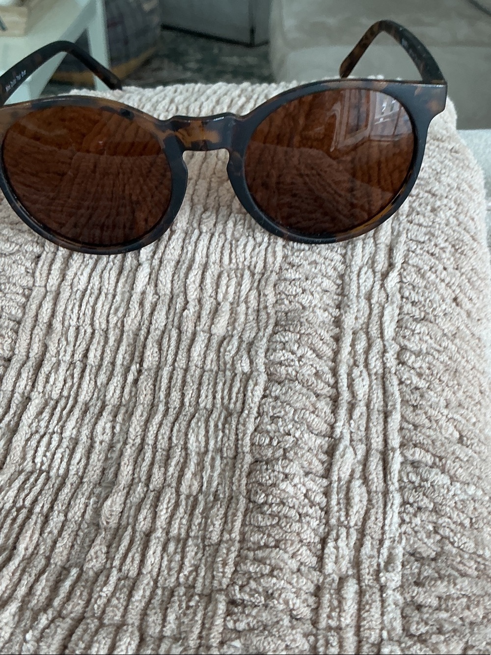 Tortoiseshell Round Men's Sunglasses - Brown Lenses by Goodr
